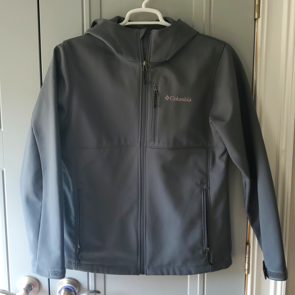 Mens Dark Gray Columbia hooded jacket